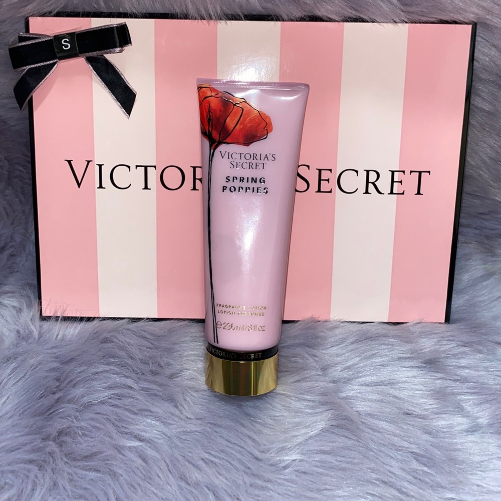 Victorias Secret Spring Poppies Lotion